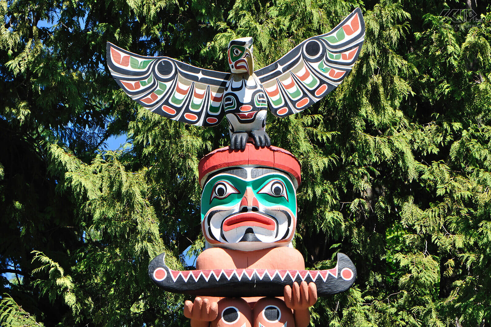 Vancouver - Stanley Park - Totempaal Stanley Park is een oase van rust in de wereldstad Vancouver. Er staan ook meerdere knappe totempalen. Stefan Cruysberghs